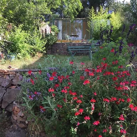 בית נופש Maison De Charme Tiroulirou