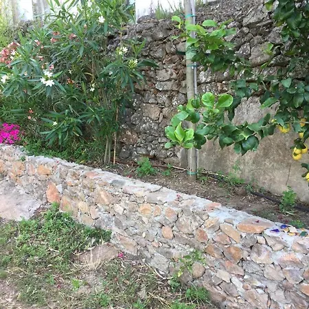 Maison De Charme Tiroulirou בית נופש